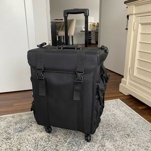 Professional Rolling Makeup Case/ Cosmetology Organzier